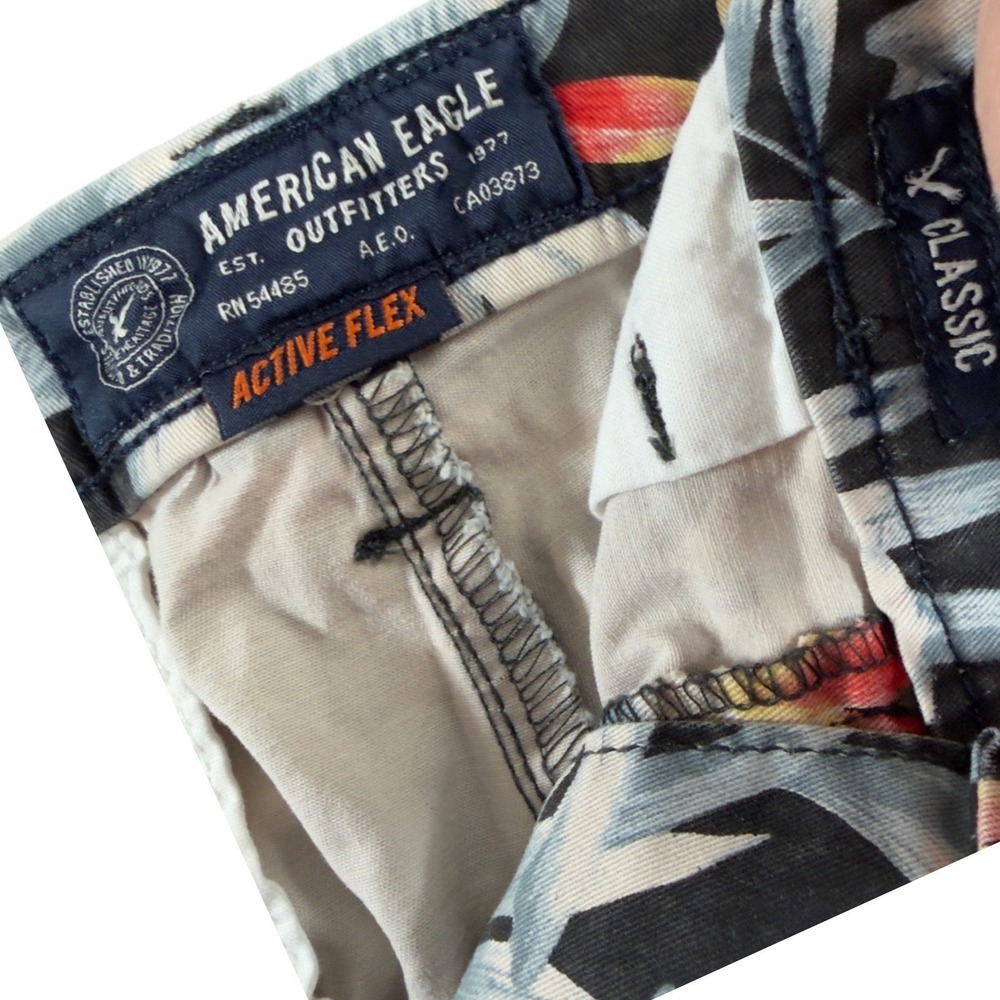 American Eagle Mens Tropical Bird of Paradise Active Flex Chino Shorts Black 36 - Picture 5 of 13